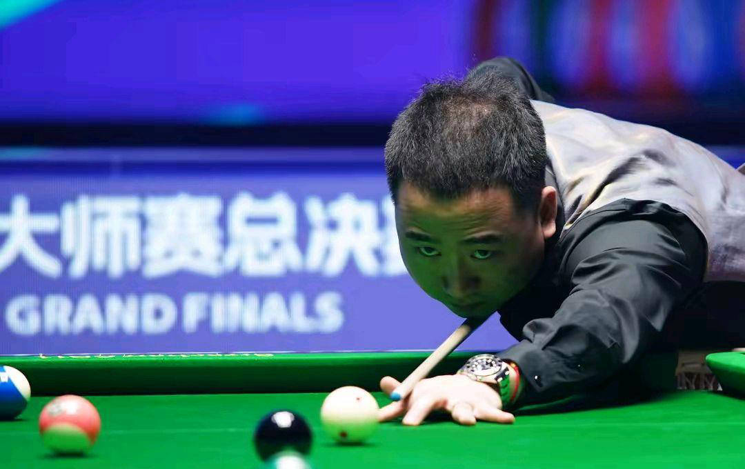 造成巨大压 造成巨大压