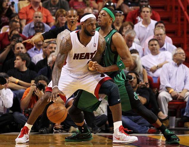 的防守闻名 的防守闻名