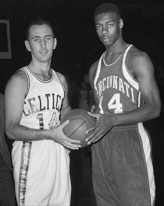 球队的外线 球队的外线